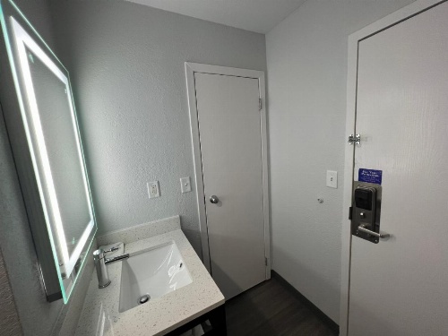 Motel 6-Altoona, IA - Des Moines East image 8
